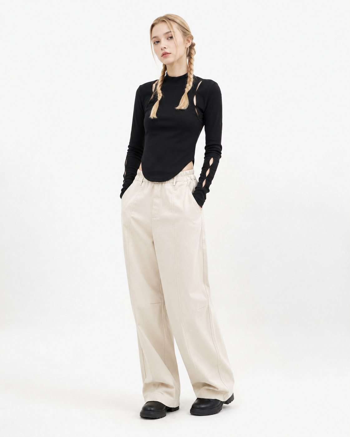 Hollow Turtleneck Top