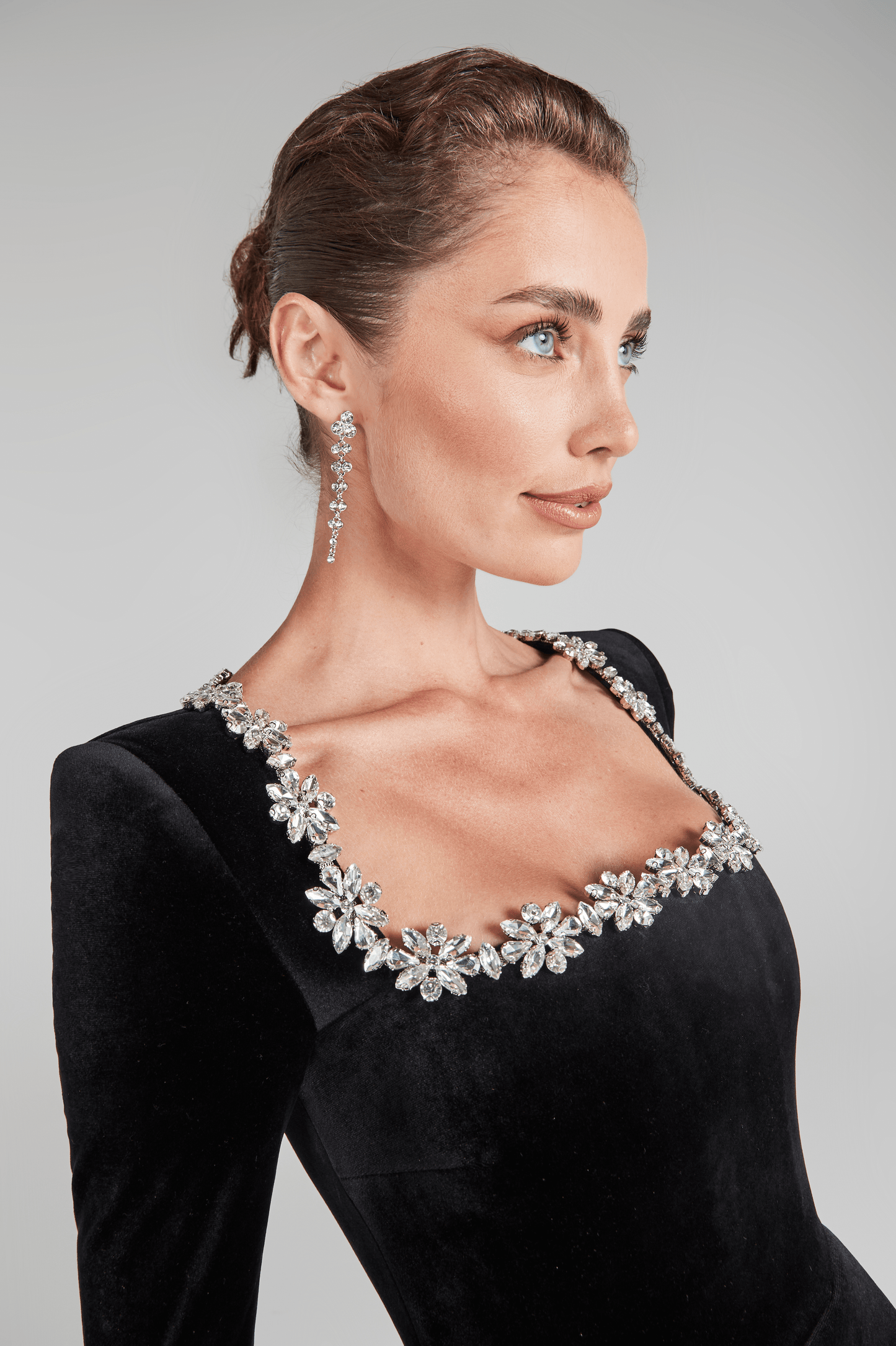Kimberly Jewel-Trim Velvet Mini Dress Black