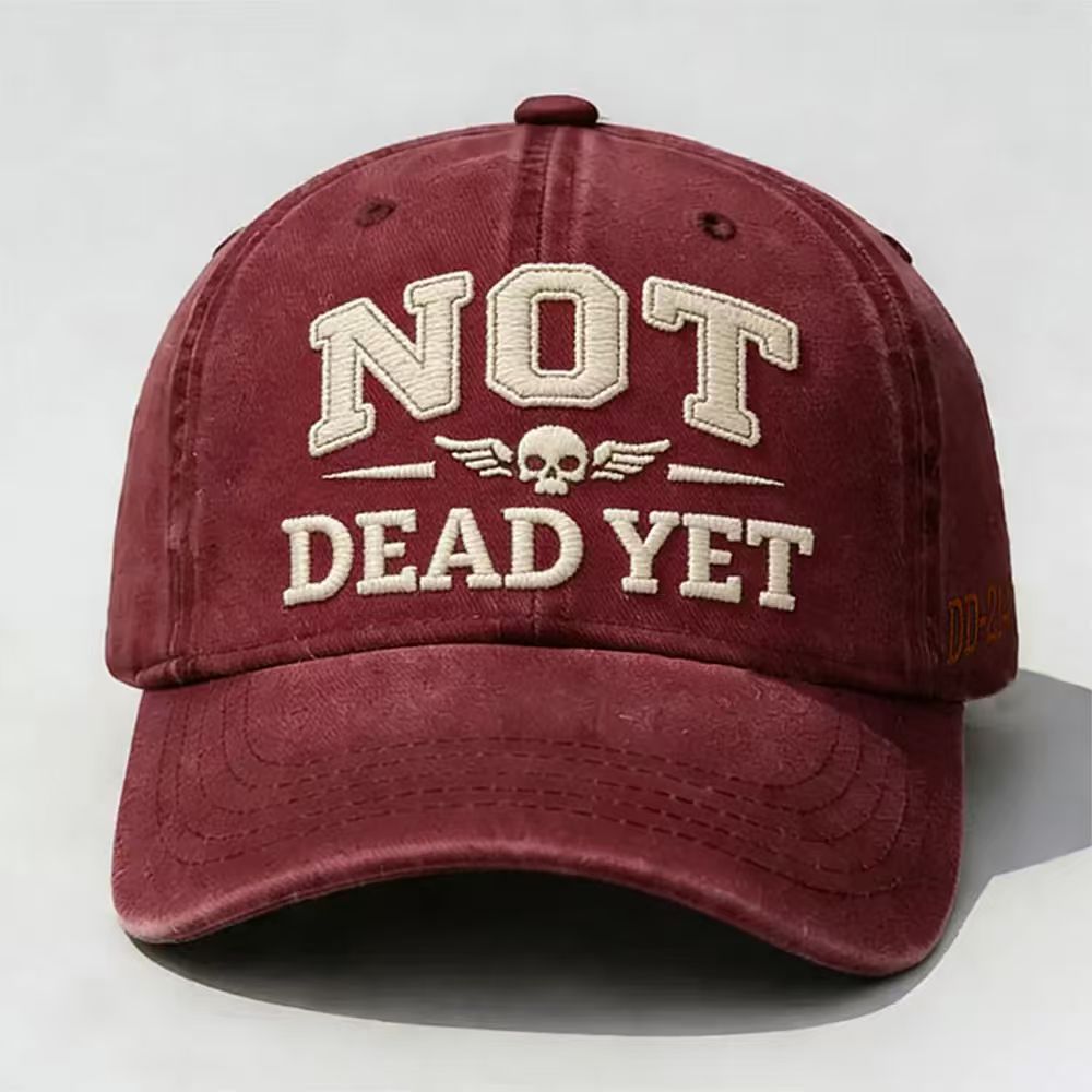 Sun-protective cotton baseball cap with structured brim, ideal for outdoor sports and sun coverage