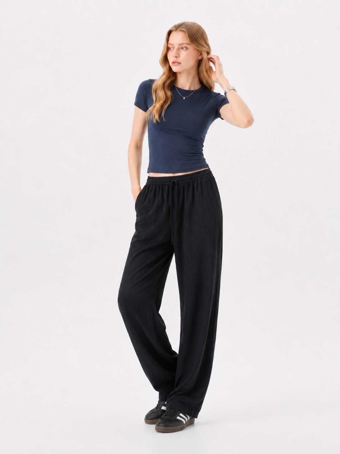 Soft Crewneck Crop Tee